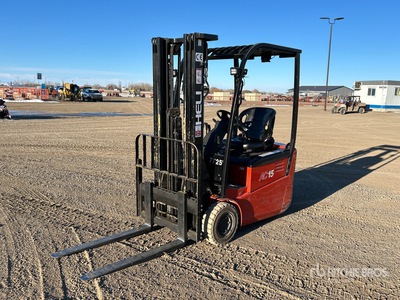 2006 Heli CDP155 2861 lb Cushion Tire Chariot Élévateur