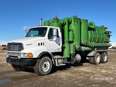 2005 Vactor Guzzler on 2005 Sterling LT9500 6x4 Camion-citerne à vide