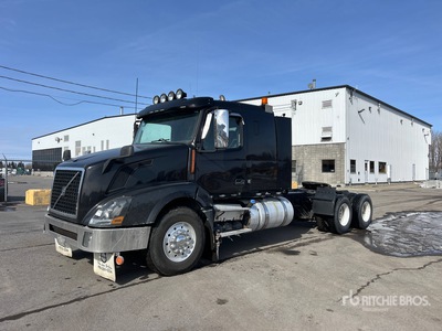 2014 Volvo VNL 6x4 Sleeper Prime Mover