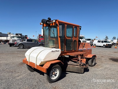 2015 Broce RCT350 Self-Propelled Brooms