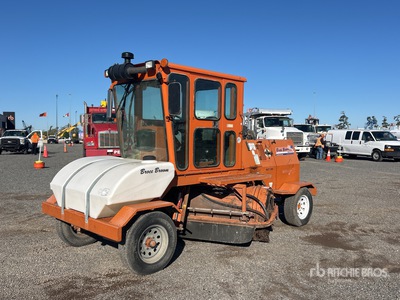 2019 Broce RCT 350 Self-Propelled Brooms