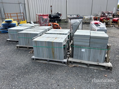 Quantity of (7) Pallets of Bluestone Landscaping Paver Piedra