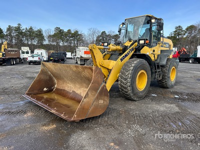 2017 Komatsu WA270-8 Comes with forks Wheel Loader