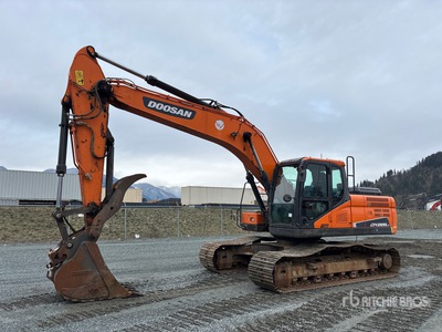 2022 Doosan DX255LC-5 Excavatrice sur chenilles