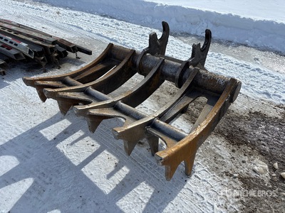 Finning 64 in Q/C Baggerrechen