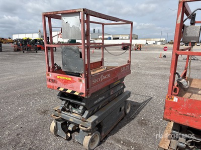 2014 Skyjack SJIII-3219 Electric منصة رفع متحركة