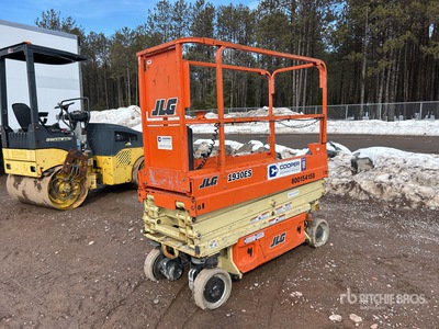 2017 JLG 1930 ES Electric منصة رفع متحركة