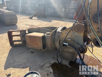 Cat MP30 96 in Demolition Pulverizer