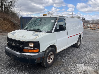 2009 Chevrolet Express 2500 Cargo Van