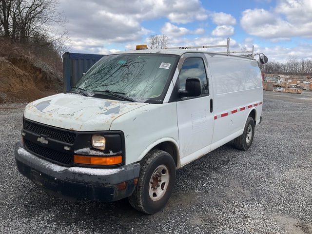 2009 Chevrolet Express 2500 Cargo Van