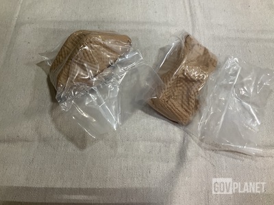 (770) ELC Industries MS35422-1 Marker Clearance Light Lampholders