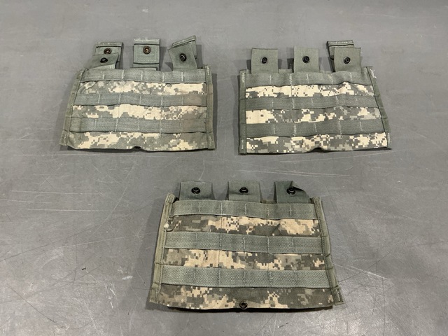 (130) M4 Three Mag Pouches