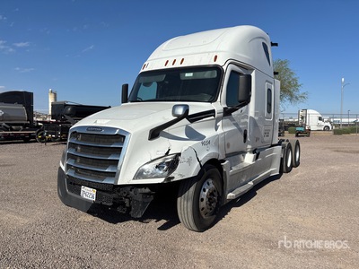 2022 Freightliner Cascadia 126 6x4 T/A Sleeper Truck Tractor