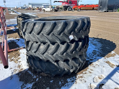 Quantity of (3) Firestone 380/80R38 إطارات المعدات - Fits Tractor