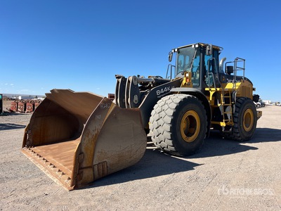 2018 John Deere 844K-III Chargeuse sur pneus