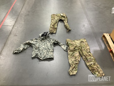 (2) Wet Weather Jackets, (2) Pairs of Wet Weather Trousers & Assorted Items
