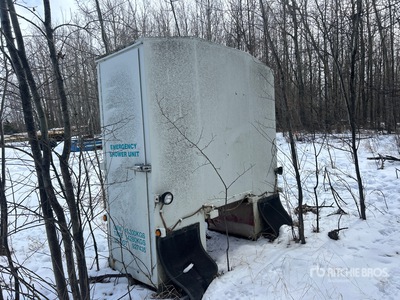 Emergency Shower Unit بنود متنوعة - قطع المعدات