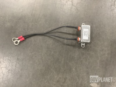 (13) Essex Electro Engineers B809-0213 Capacitors