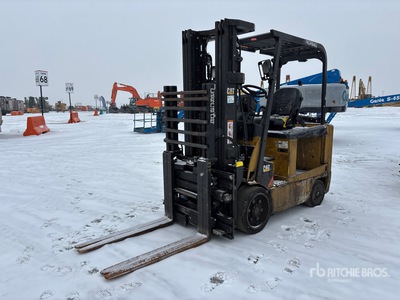 2009 Cat E6500 4070 lb Montacargas Eléctrico