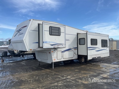 2000 Citation 30 ft T/A Travel Trailer