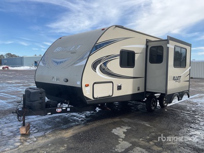 Bullet 22 ft T/A Travel Trailer (Inoperable)