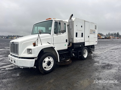2002 Schwarze M6000 on 2003 Freightliner FL70 Sweeper Truck
