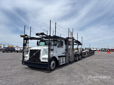 2014 Volvo VAH 6x4 Autotransporter