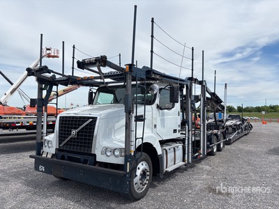 2014 Volvo VAH 6x2 Car Carrier Truck
