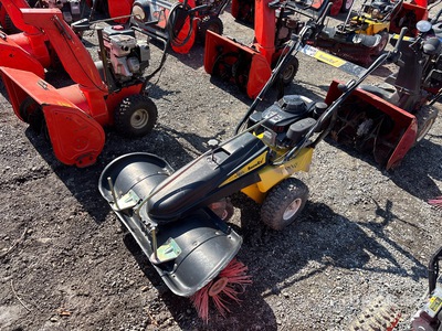 2015 SnowEx SS-4000 40 in Sidewalk Power Broom
