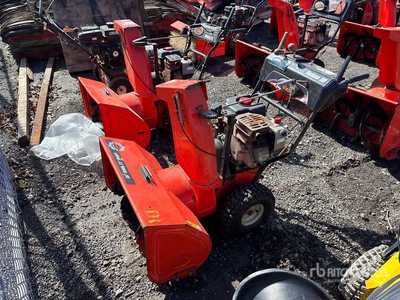 2013 Ariens Deluxe 30 30 in Snow Blower