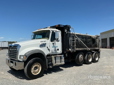 2023 Mack Granite 8x4 Tri/A Camión dumper
