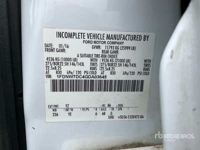 2016 Ford F-750 4x2 Crew Cab 2-Achs Kipper-Lkw