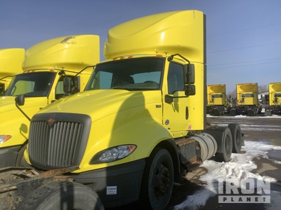 2019 International RH613 6x4 T/A Dagcabine Trekker