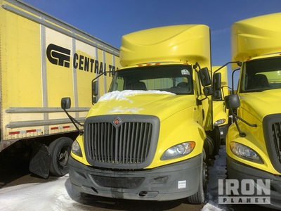 2019 International RH613 6x4 T/A Dagcabine Trekker