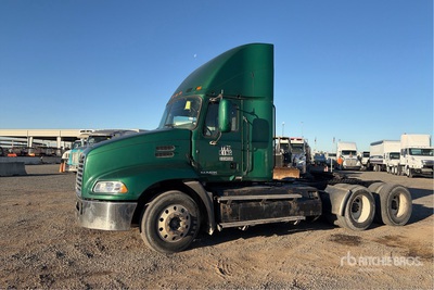 2016 Mack CXU633 CNG 6x4 T/A Day Cab Truck Tractor