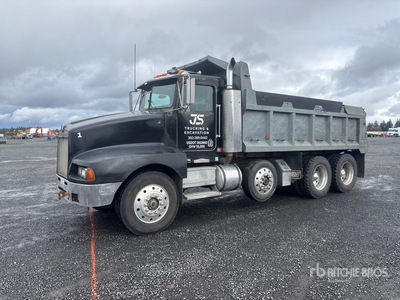 1988 Kenworth T600 8x4 Autocarro ribaltabile 3 assi