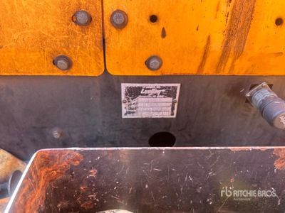 2014 LeeBoy 8515C Track Asphalt Paver