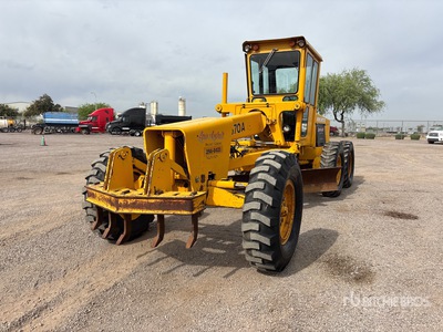 1985 John Deere 570A Motor Grader