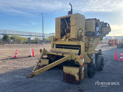 Lincoln 660H Windrow Elevator