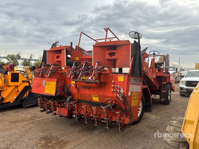 1995 Bearcat BC2002T Chip Spreader
