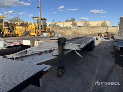 1998 T/A Equipment Trailer