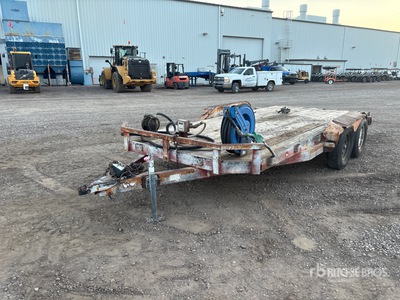 1999 16 ft T/A Remorque pour équipement