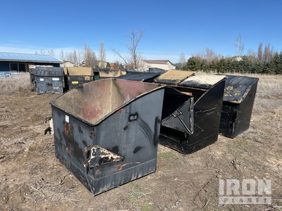 Quantity of (5) 3 Yard Side Load Dumpster Attrezzatura per rifiuti e riciclo