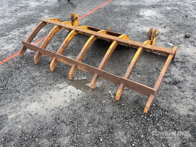 82 in Dozer Rake - Fits International TD7E