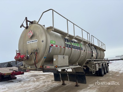 2011 Heil 10000 gal Tri/A Tanker Trailer