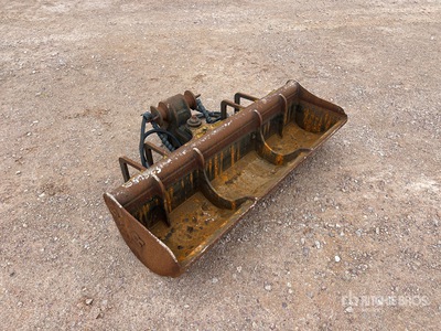 1200 in Hydraulic Tilting Godet Excavator Bucket