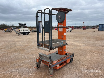 2020 JLG Ecolift Nacelle Verticale A Mat Droit رافعة عمودية