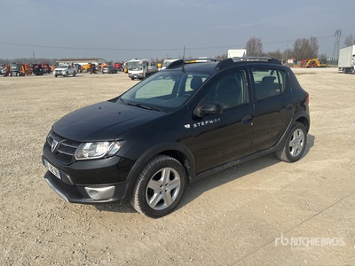 2014 DACIA Sandero Stepway Automobile