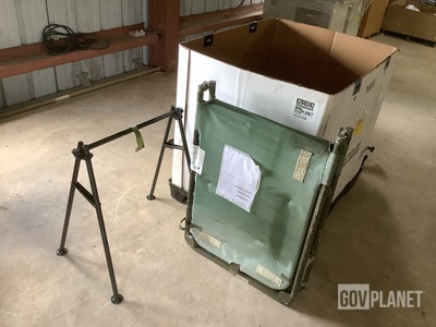 (5) Brenner Metal Adjustable Beds & (21) Litter Stand Components