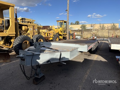 2000 Interstate 12BST T/A Equipment Trailer